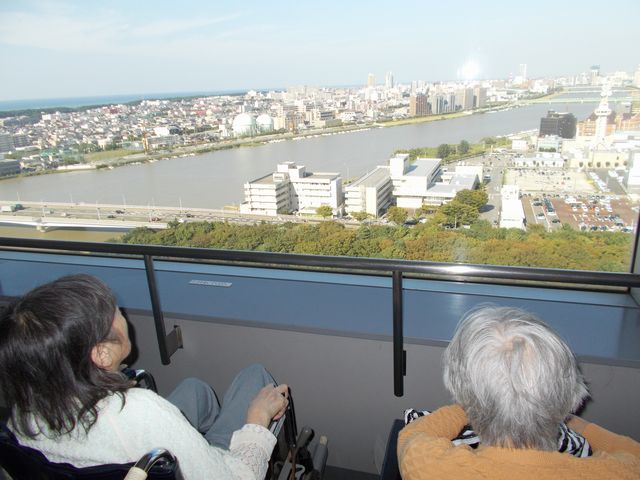 下山 新潟県庁の展望台より ささえ愛 小規模多機能ブログ